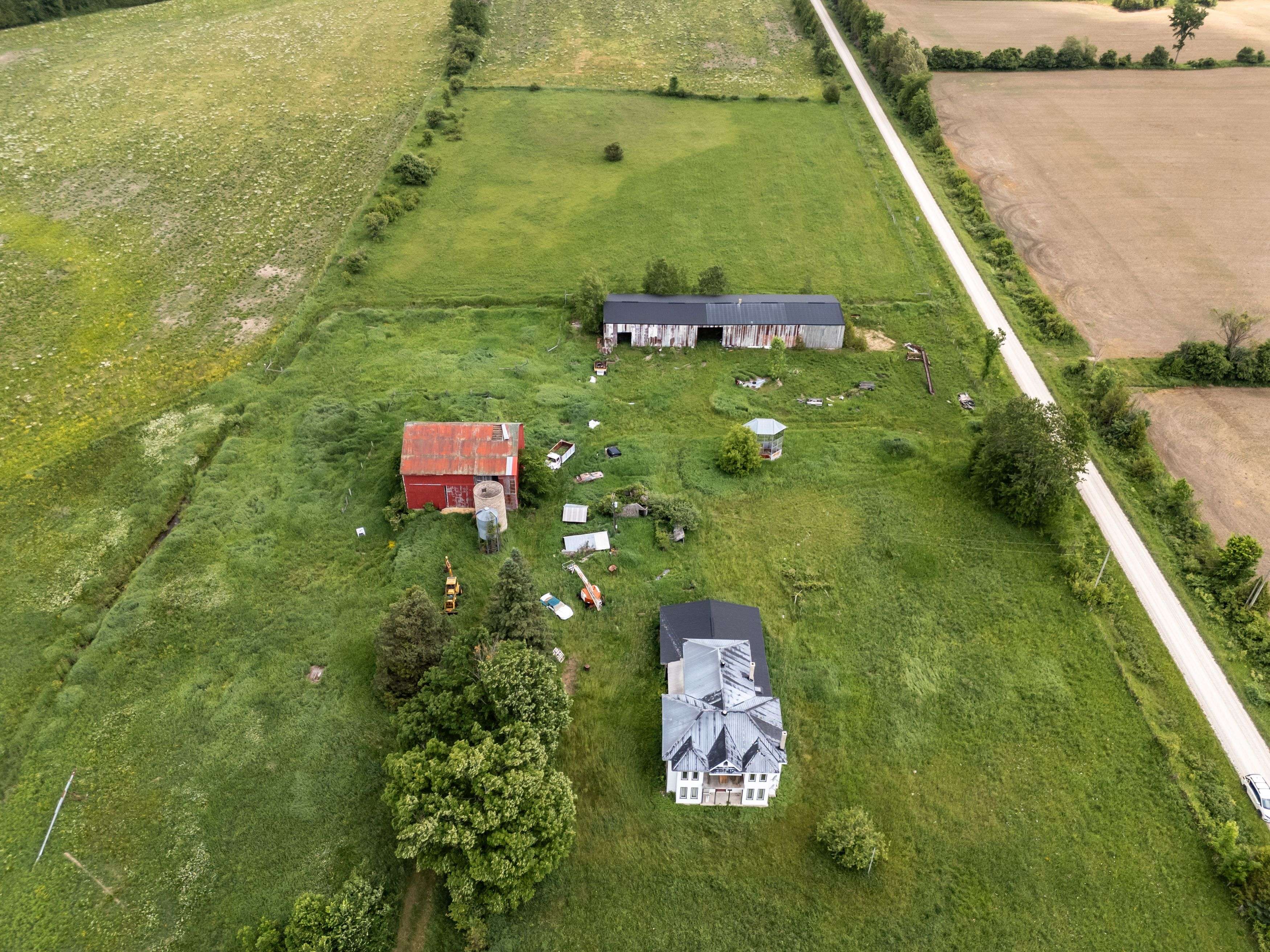 Chatsworth, ON N0H 1K0,135389 Concession 8 RD