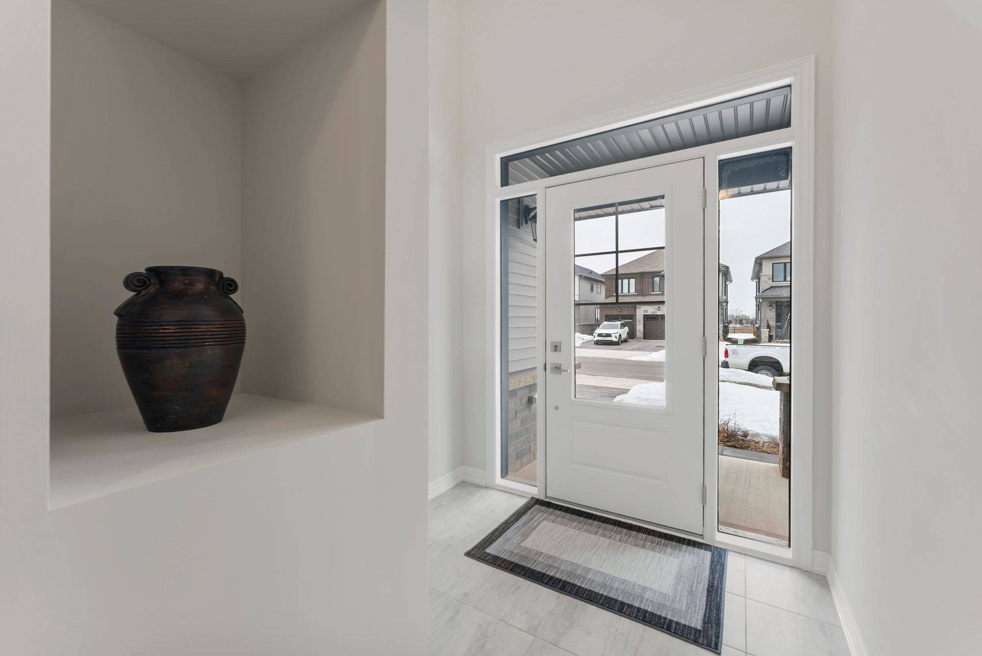 Hamilton, ON L8E 0K9,107 Starfire CRES