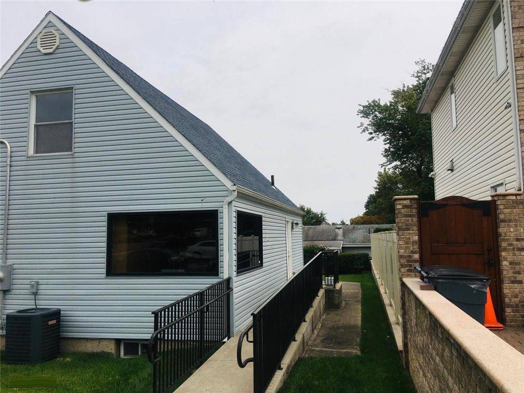 Staten  Island, NY 10312,4262 Richmond AVE