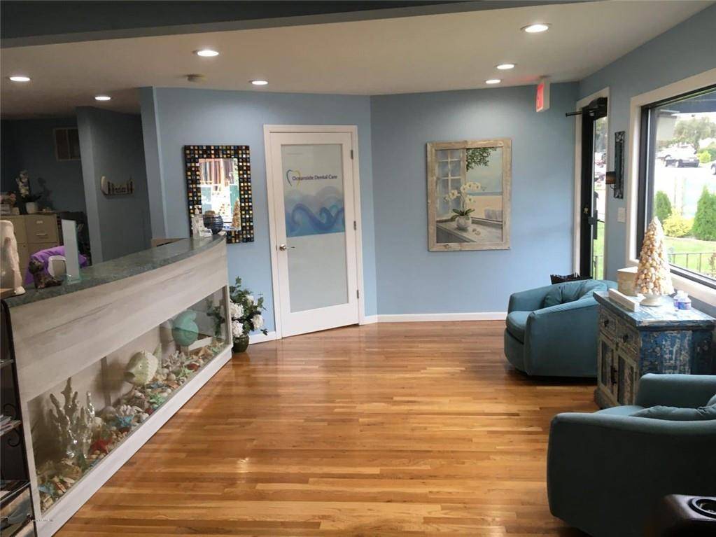 Staten  Island, NY 10312,4262 Richmond AVE