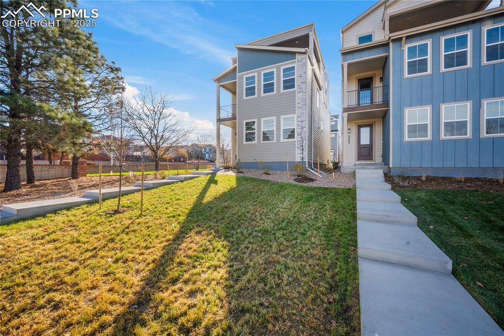 Colorado Springs, CO 80922,3077 Curly GRV