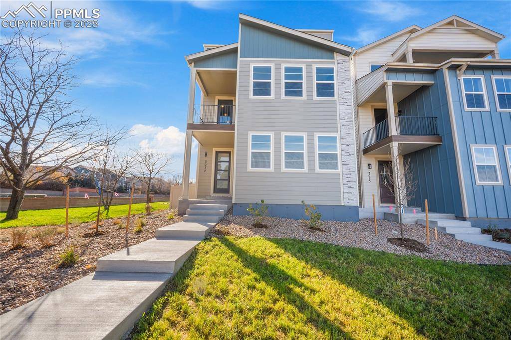 Colorado Springs, CO 80922,3077 Curly GRV