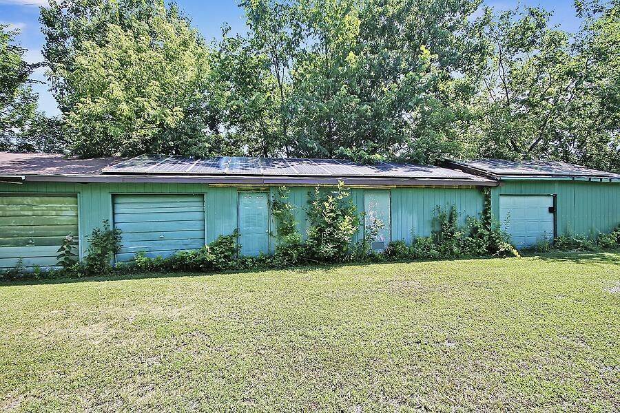 1429 Balmoral DR N, Blossom Park - Airport And Area, ON K1V 1H2