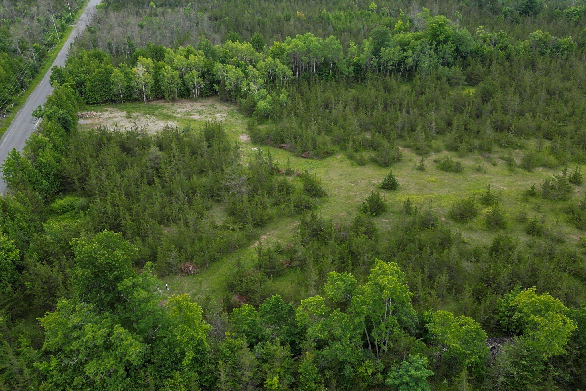 Tyendinaga, ON K0K 3A0,89 POWER RD