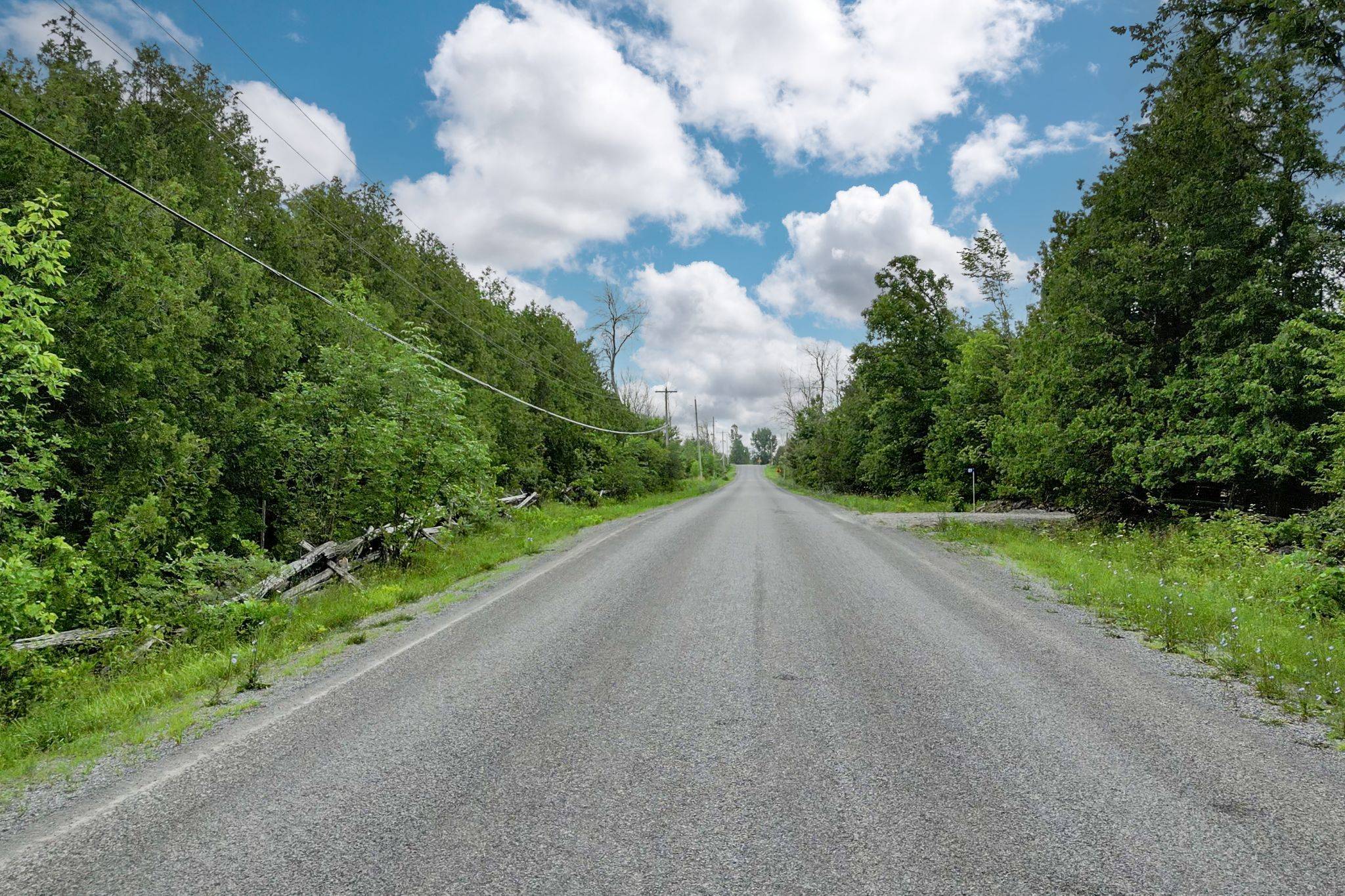 Tyendinaga, ON K0K 3A0,89 POWER RD