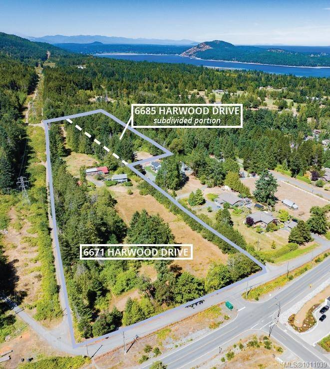 Lantzville, BC V0R 2H0,6671 Harwood Dr