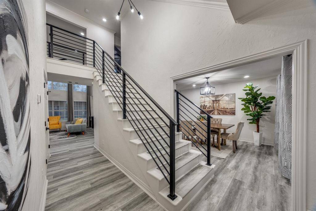 Dallas, TX 75235,3304 Inwood Road