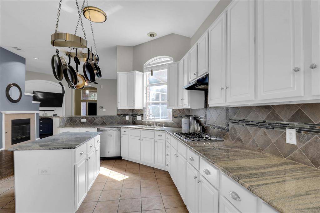 Mckinney, TX 75072,304 Sparrow Hawk