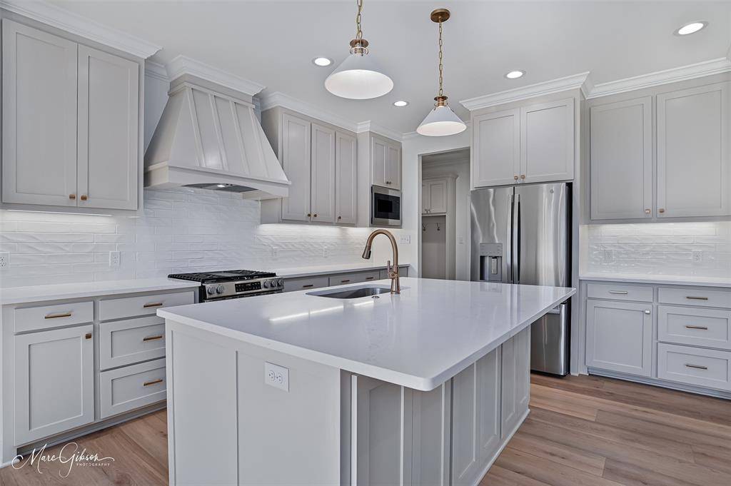 Stonewall, LA 71078,664 Popsi Ln