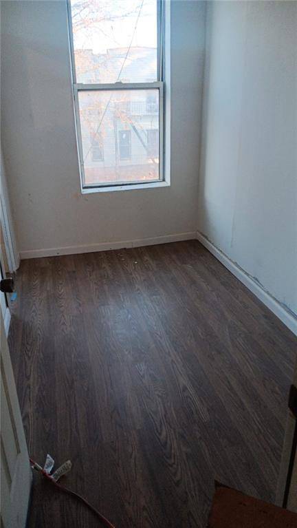 Brooklyn, NY 11233,160 Hull ST #3