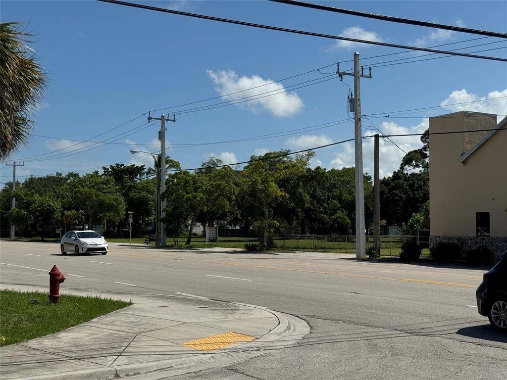 Fort Lauderdale, FL 33311,435 NW 7th Ave