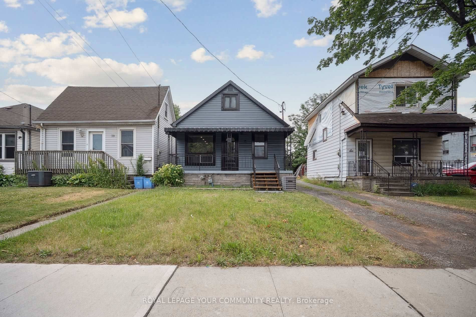 Hamilton, ON L8H 3C9,8 Merchison AVE