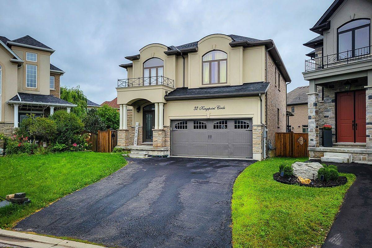 Hamilton, ON L8E 6C5,32 Kingspoint CIR