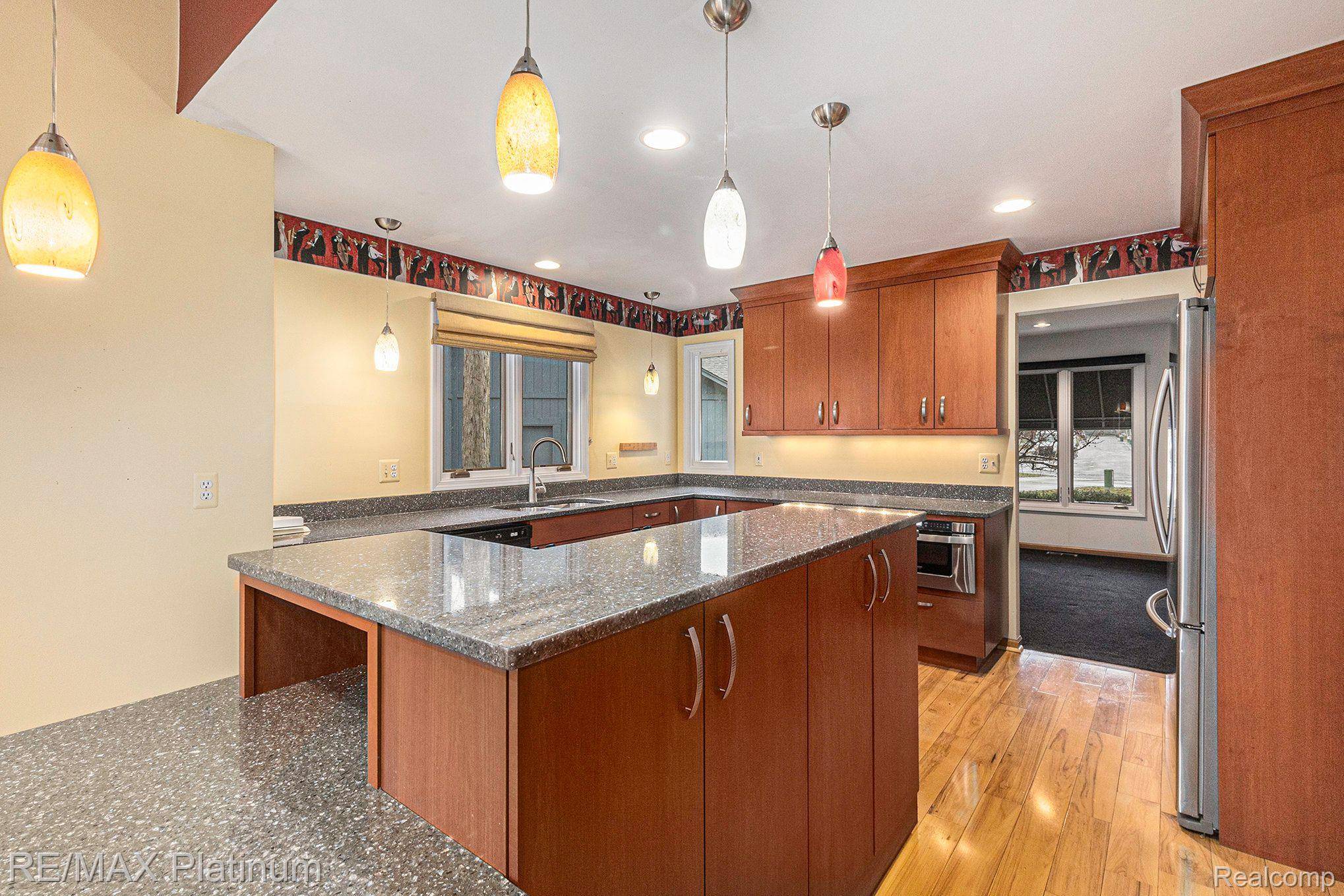 Wixom, MI 48393,3801 CORRAN COURT