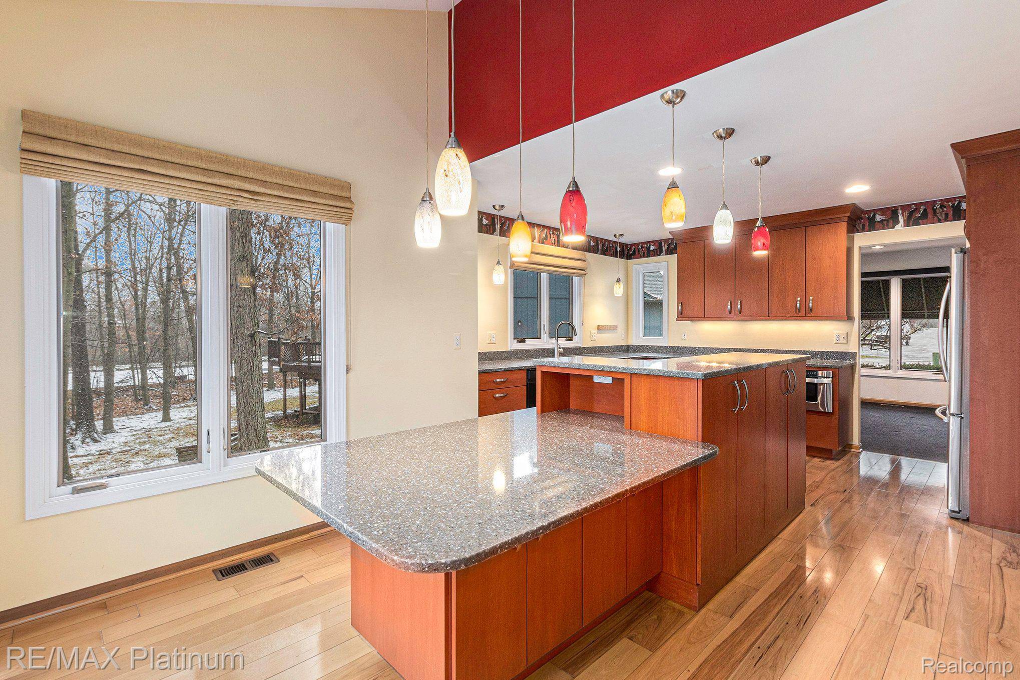 Wixom, MI 48393,3801 CORRAN COURT