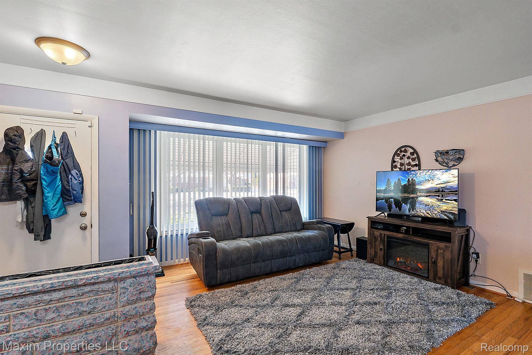 Taylor, MI 48180,8143 BANNER ST