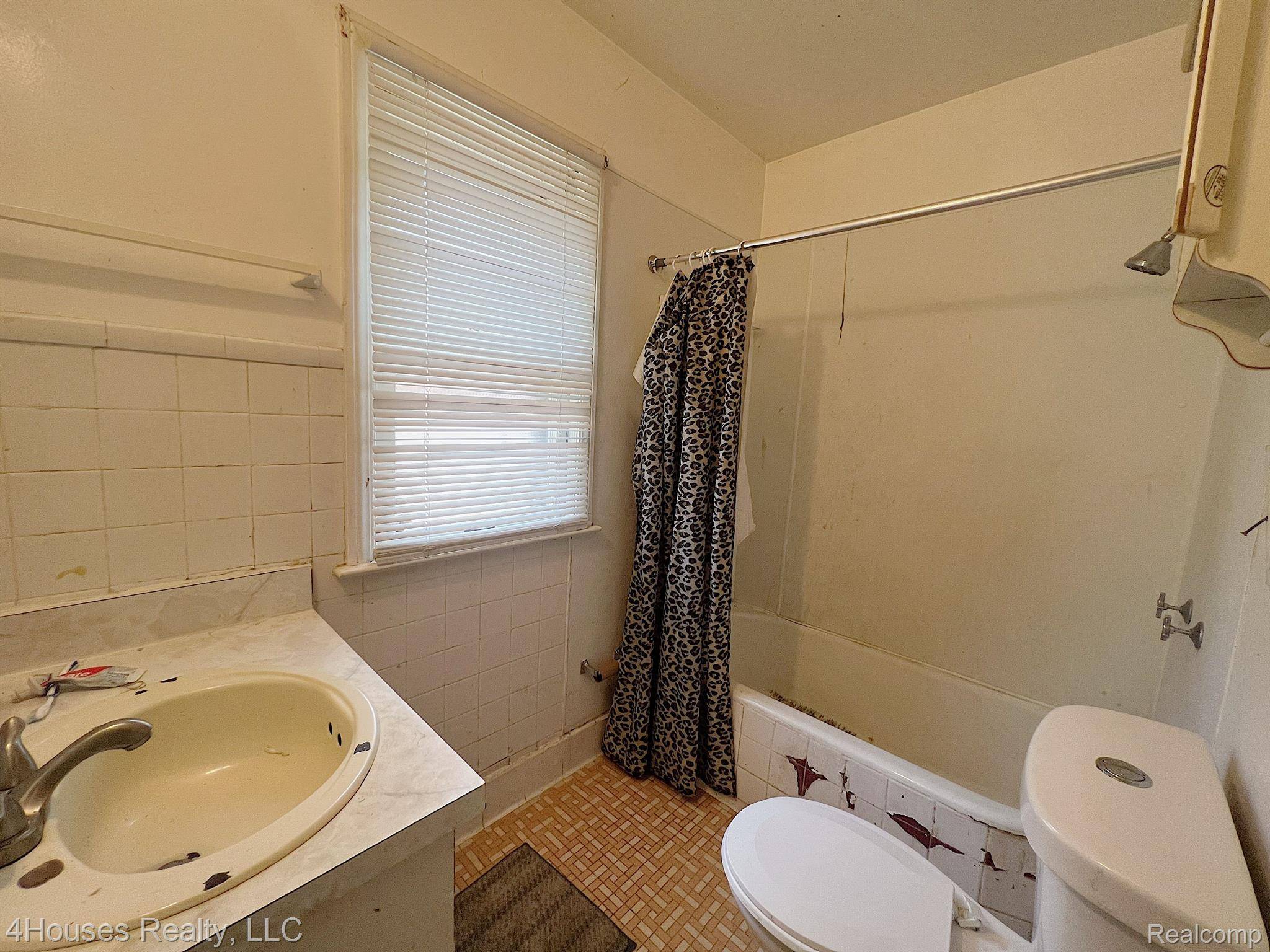 Detroit, MI 48224,4383 NEFF AVE