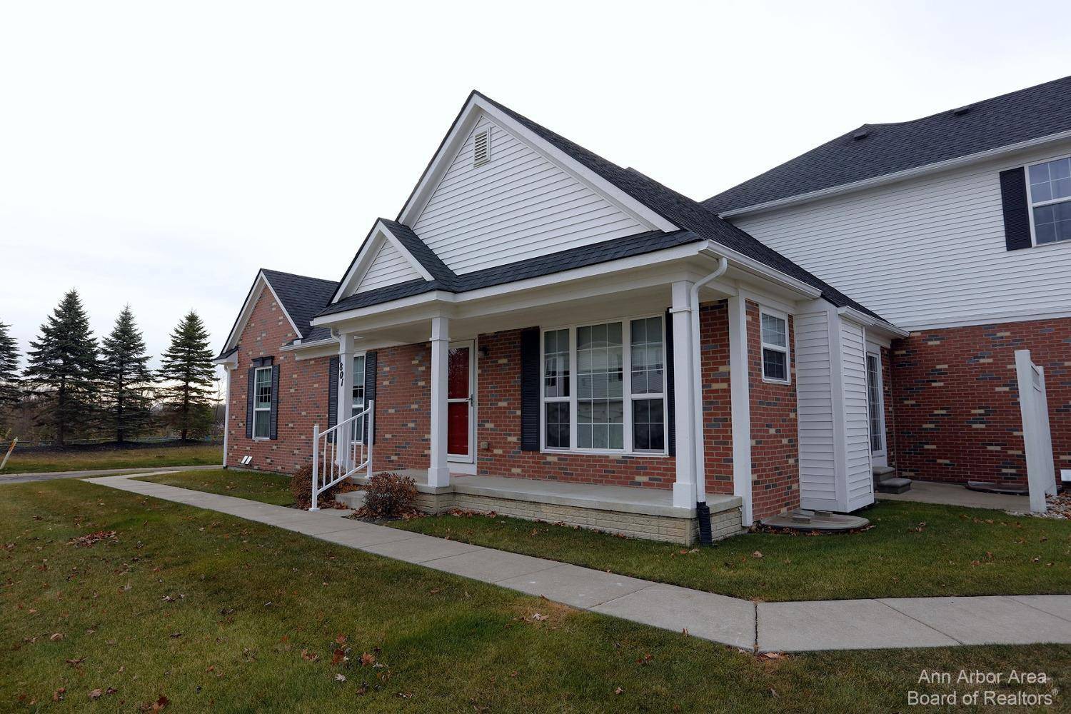 Saline, MI 48176,1801 Riversedge DR #72