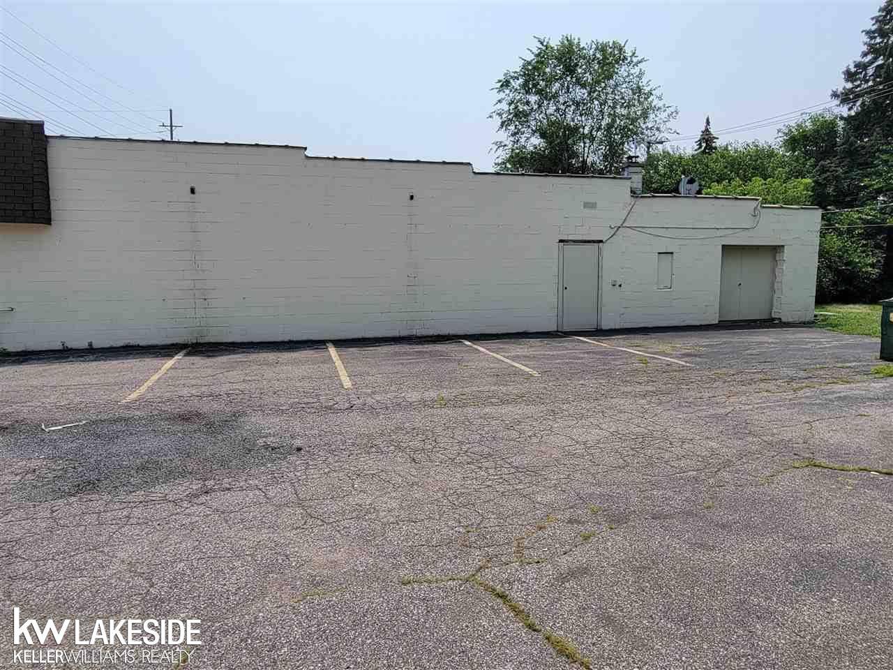 Clinton Township, MI 48035,35427 Harper Ave