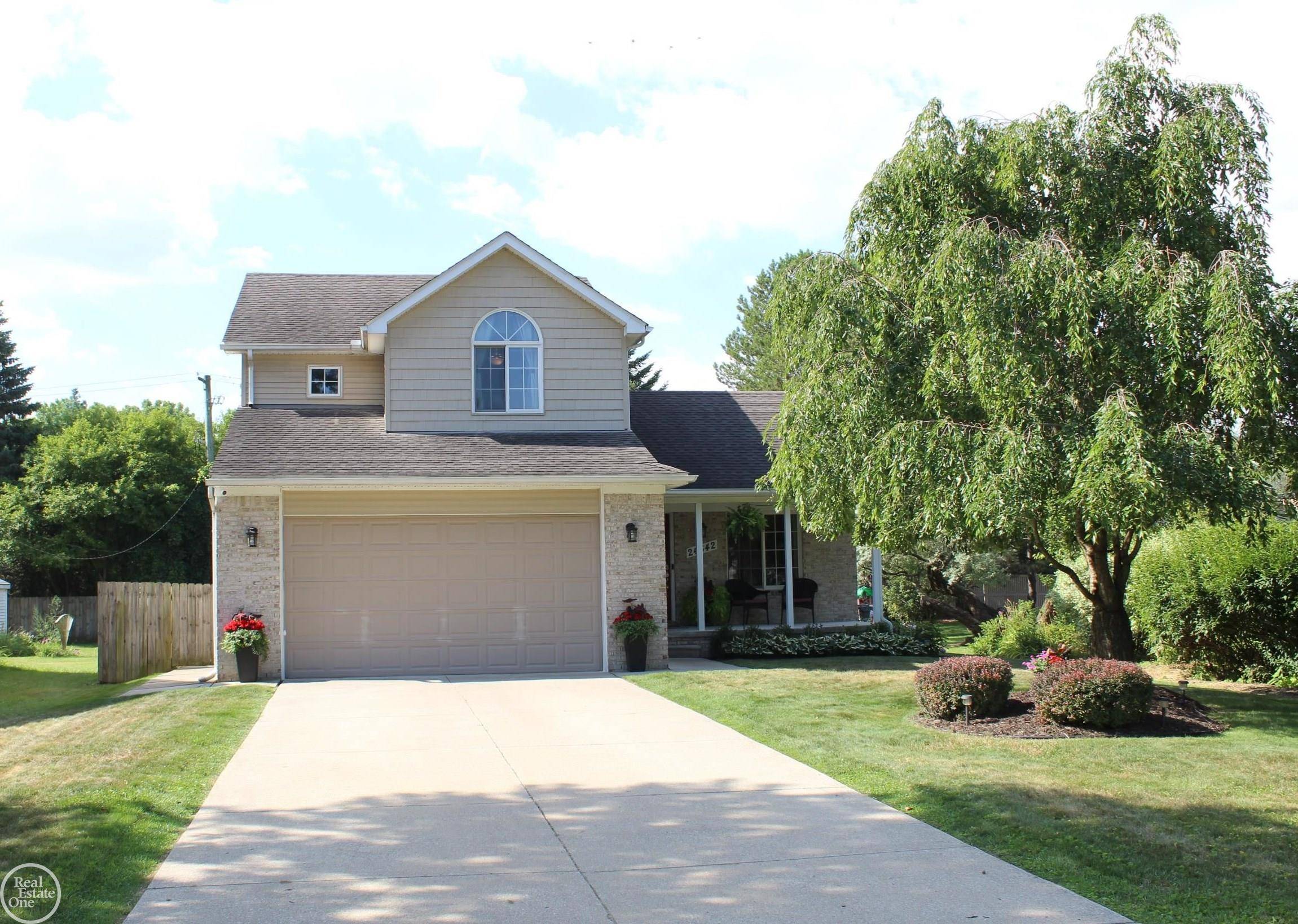 Harrison Twp, MI 48045,24642 Saint Paul