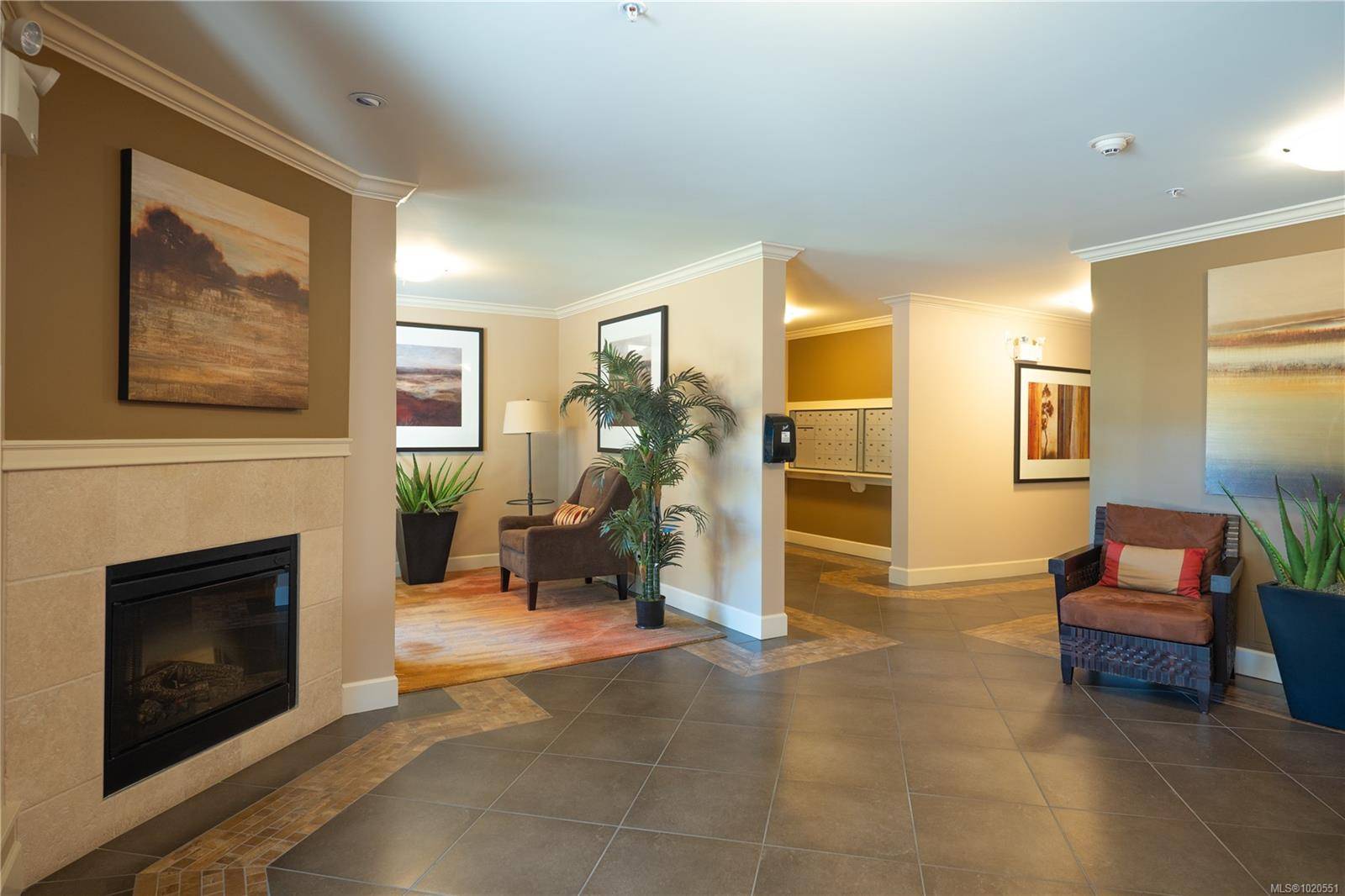 Nanaimo, BC V9T 1T3,6728 Dickinson Rd #212