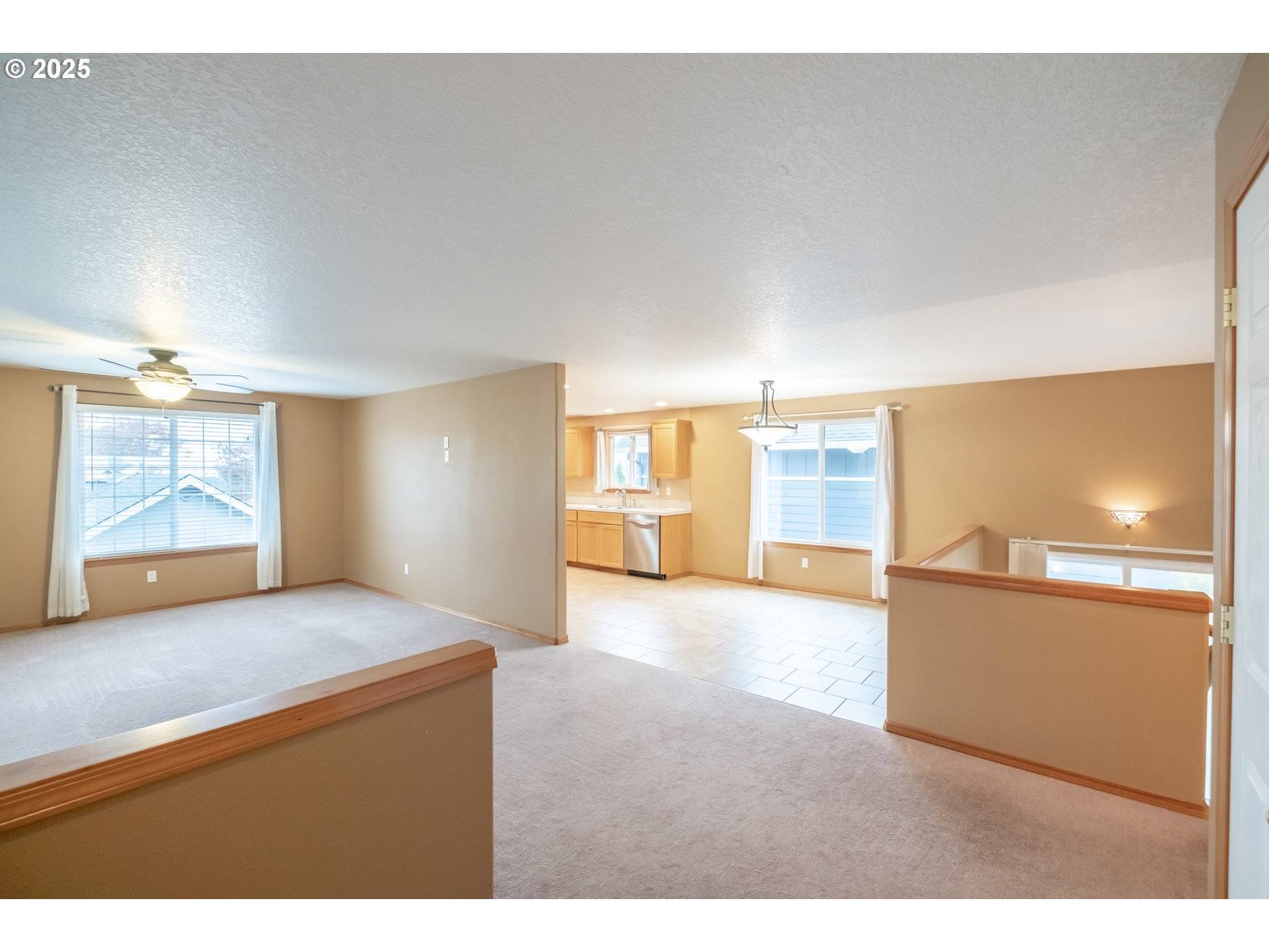 Newberg, OR 97132,3419 N KNOLL DR