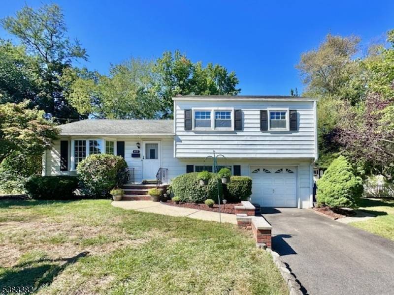 Spotswood Boro, NJ 08884,417 Adirondack Ave