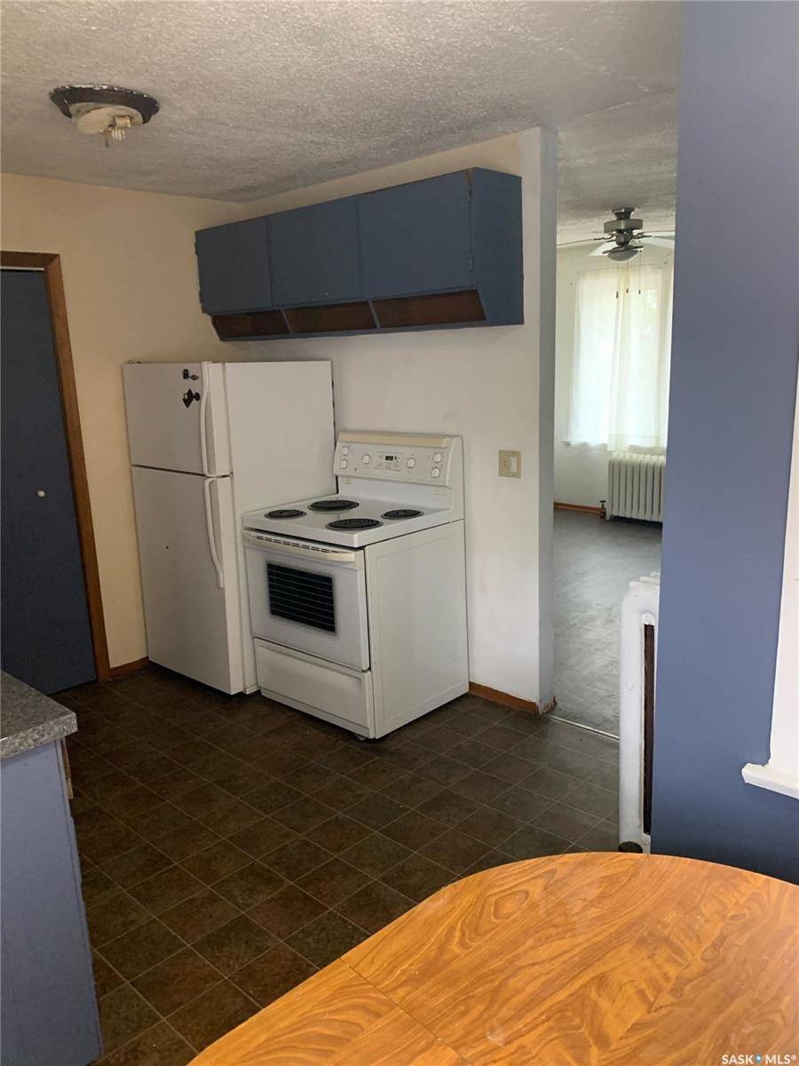 Regina, SK S4P 1H3,2346 Winnipeg STREET