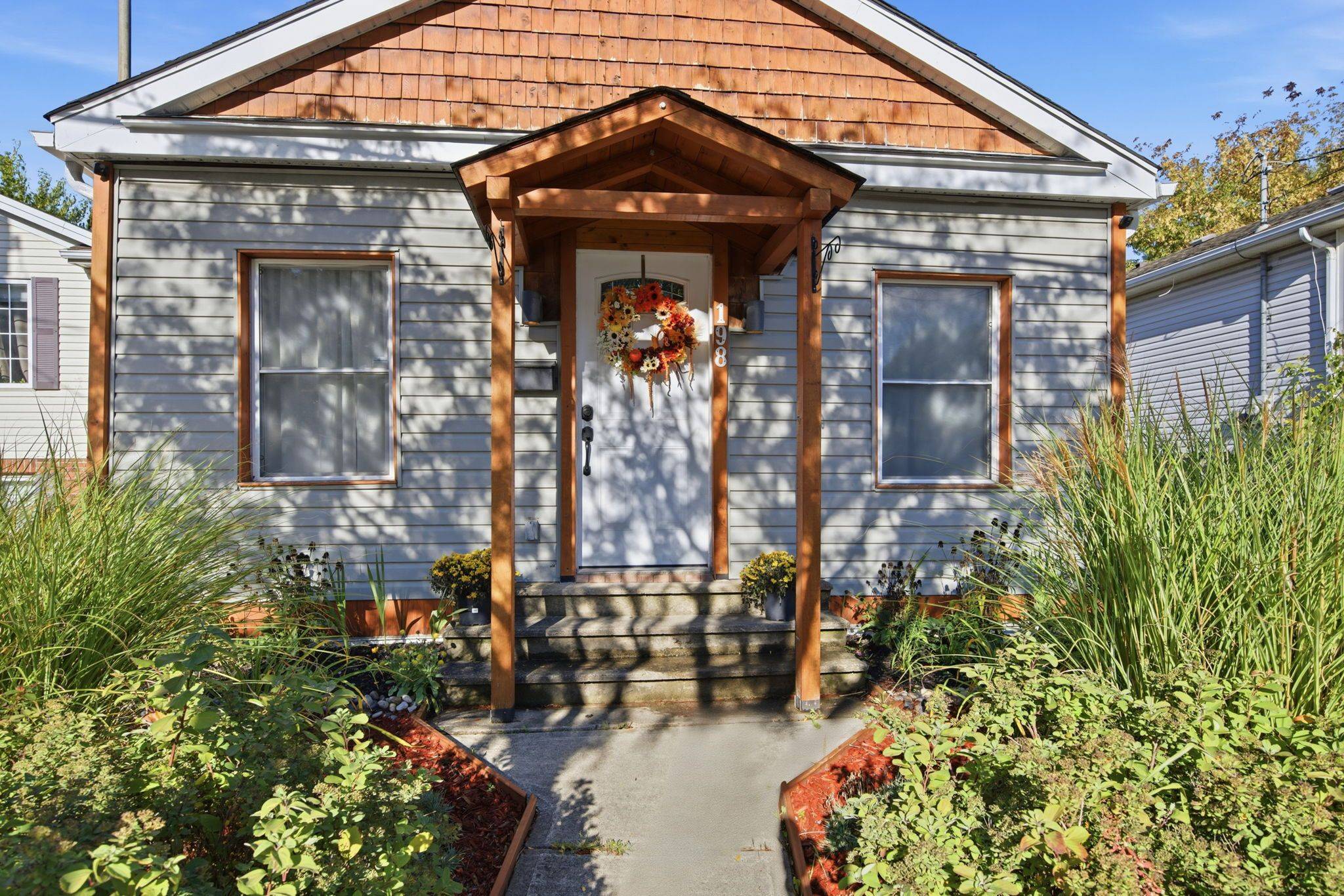 St. Catharines, ON L2S 1W7,198 Pelham RD