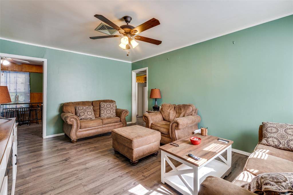 Fort Worth, TX 76112,6209 Woodbine Drive