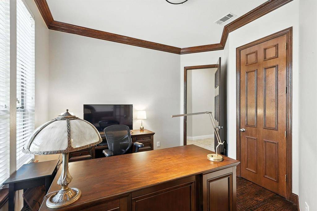 Colleyville, TX 76034,5903 Crescent Lane