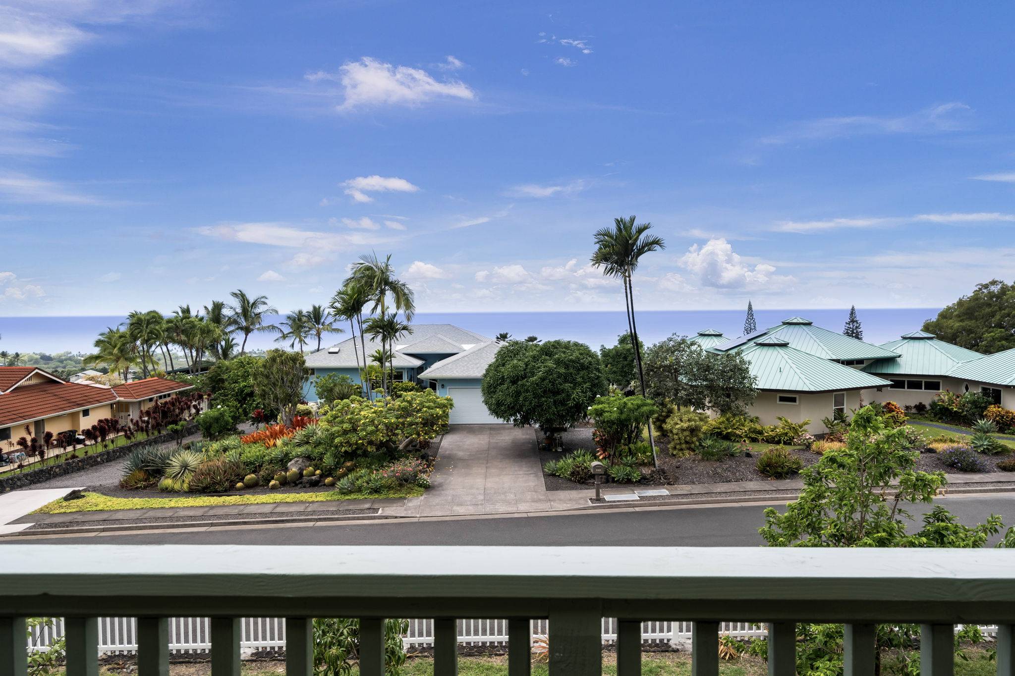 Kailua-kona, HI 96740,76-6347 KUPUNA ST