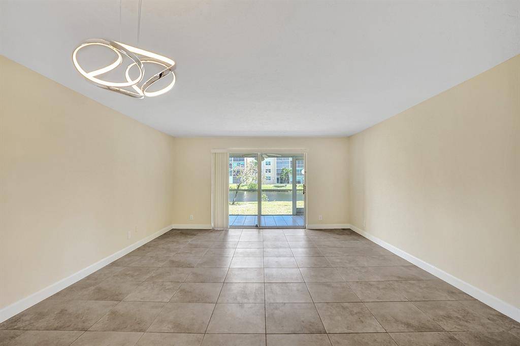 Dania Beach, FL 33004,301 SE 3rd St #110