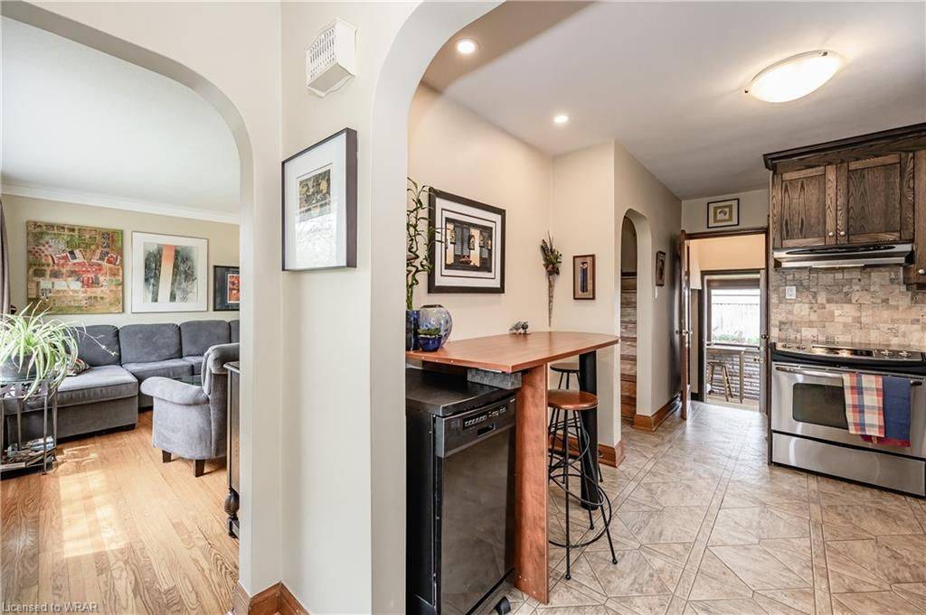 Kitchener, ON N2H 2K7,270 Mansion ST