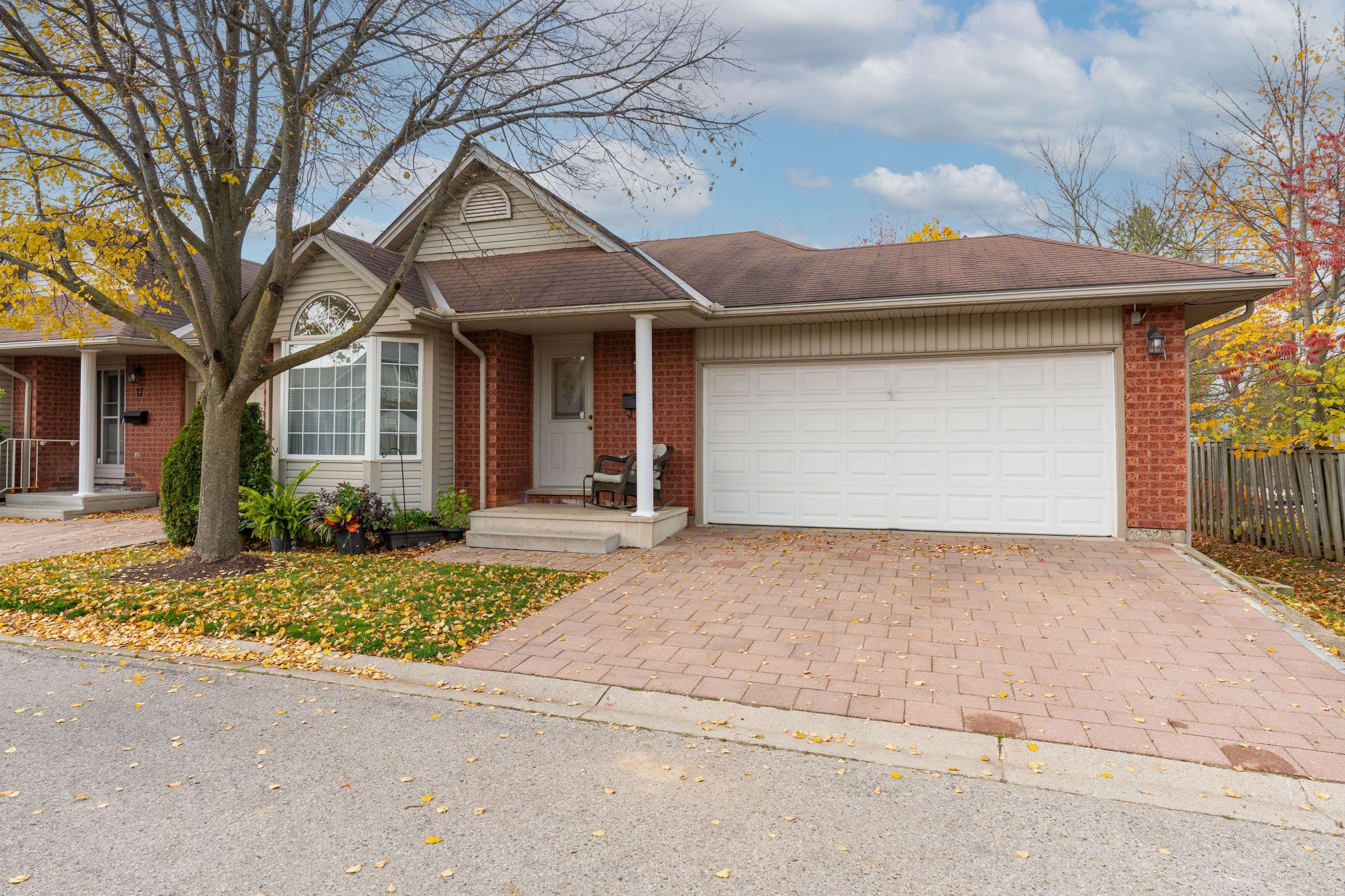 London North, ON N6G 5G5,875 Thistledown WAY #16