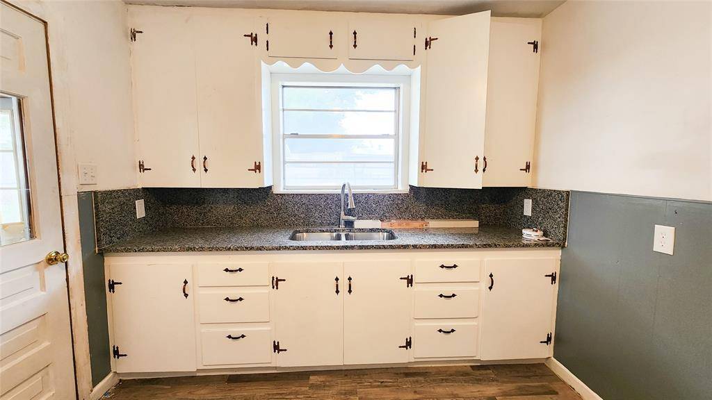 Winters, TX 79567,304 E Pierce Street