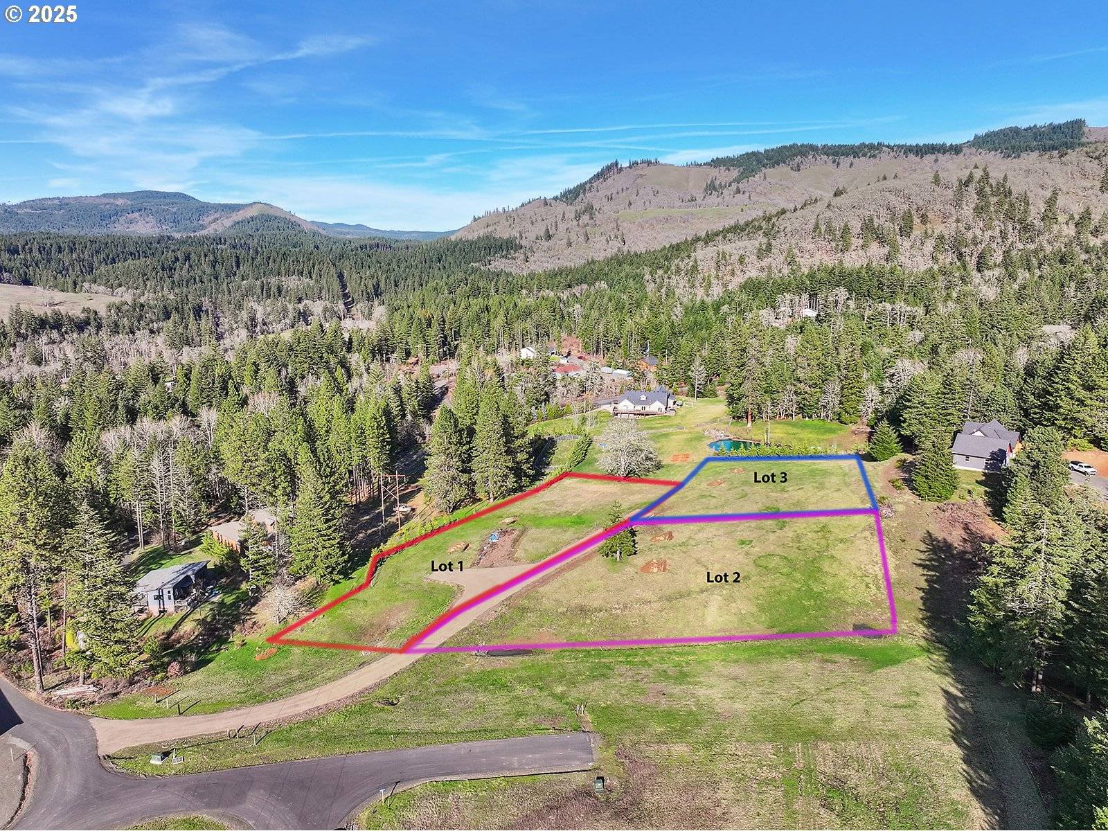 White Salmon, WA 98672,2 Graham LN