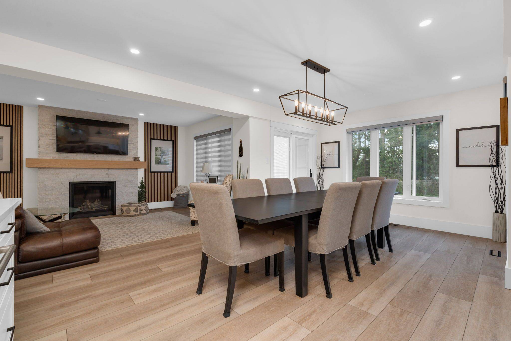 Springwater, ON L9X 0N4,3 Heatherwood DR