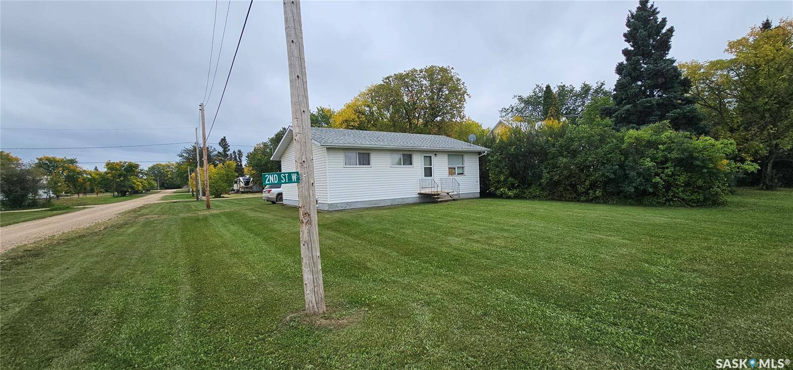 Weekes, SK S0E 1V0,65 2nd STREET W