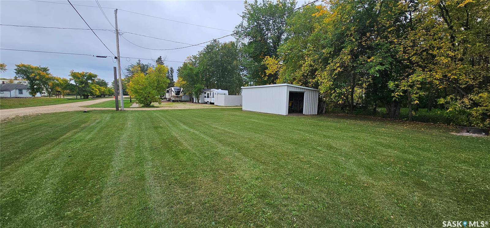 Weekes, SK S0E 1V0,65 2nd STREET W