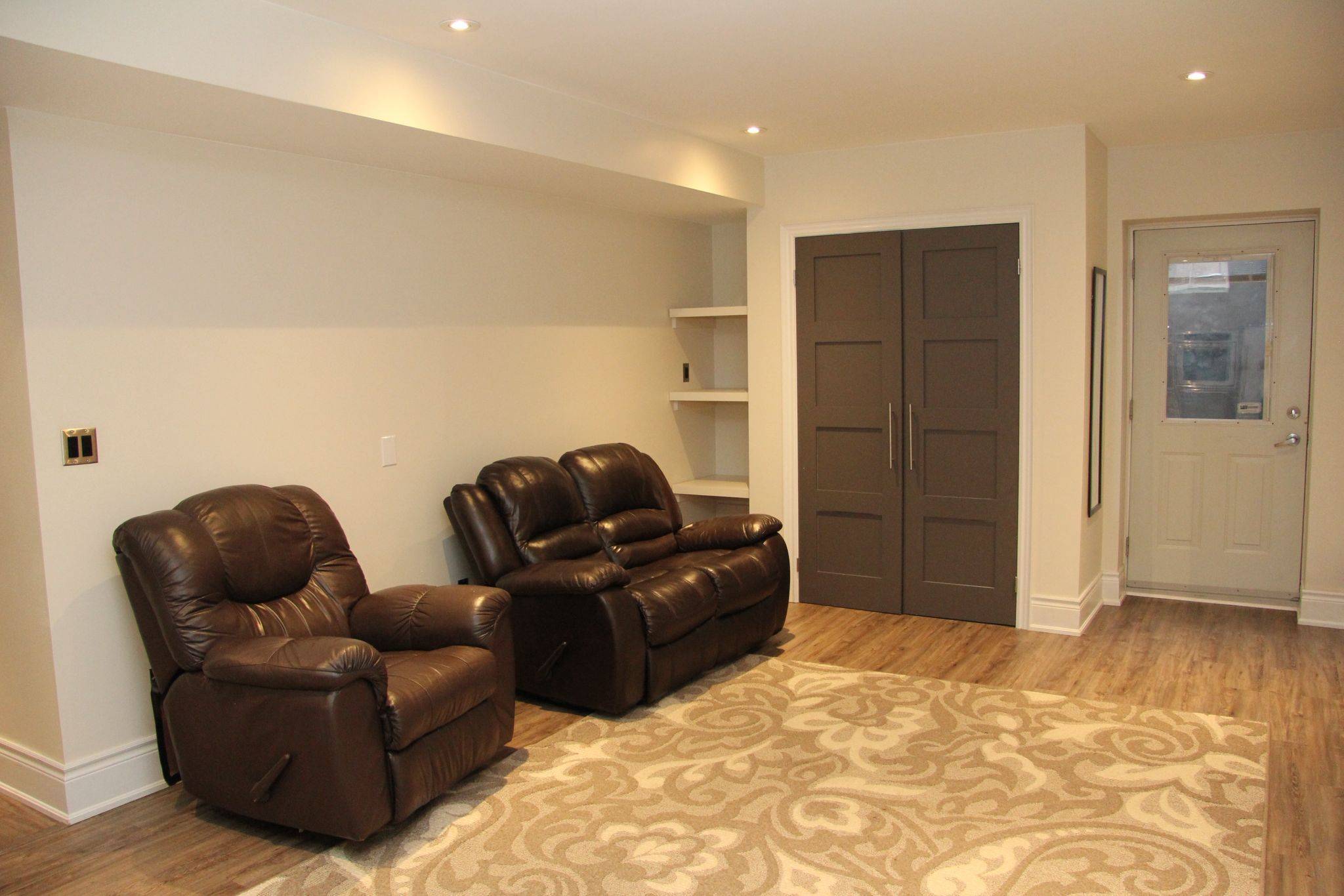 Toronto W05, ON M3M 2C3,7 Compton CRES #BSMT