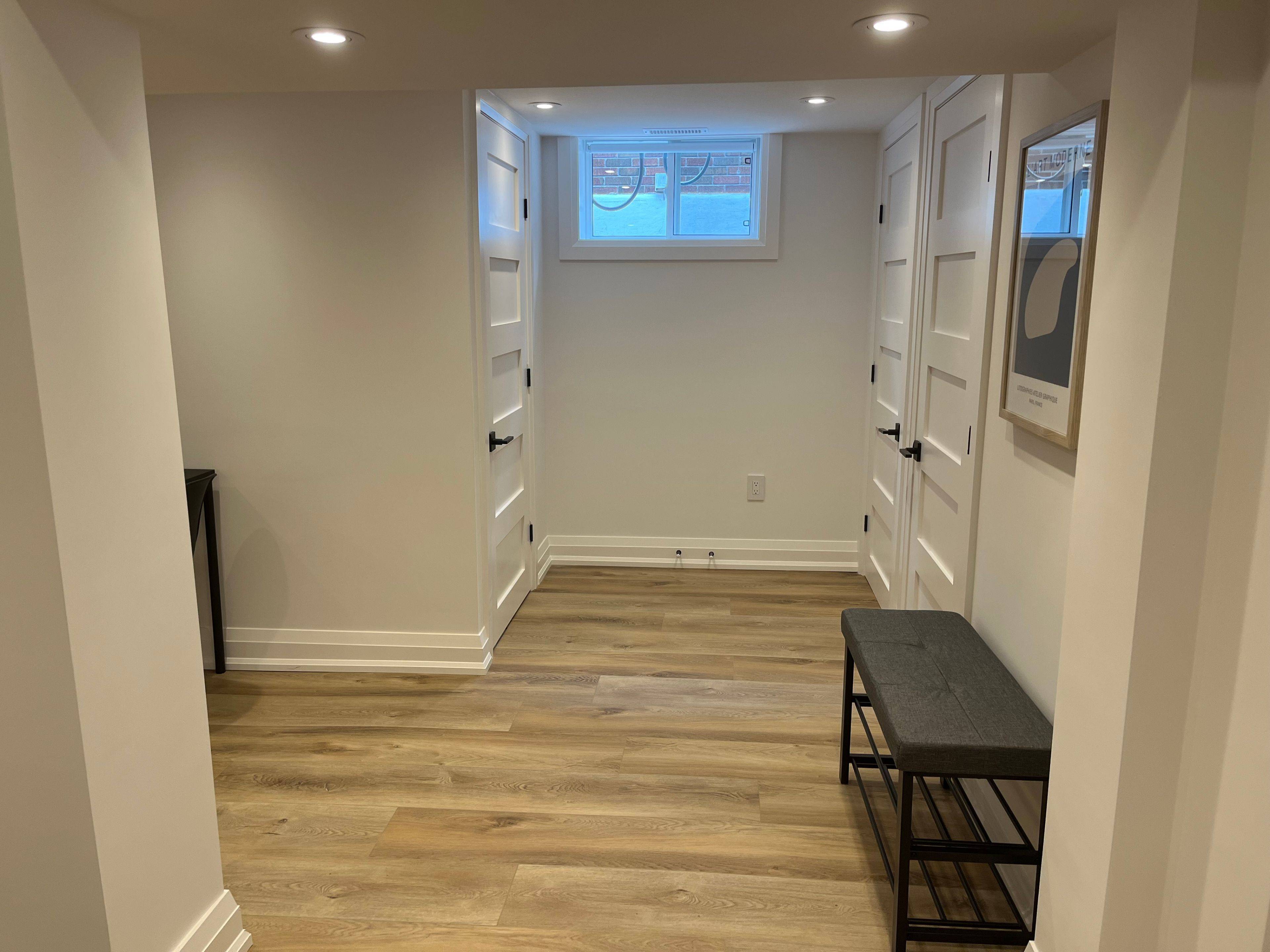 Hamilton, ON L8S 3T2,179 Paradise RD N #Basement