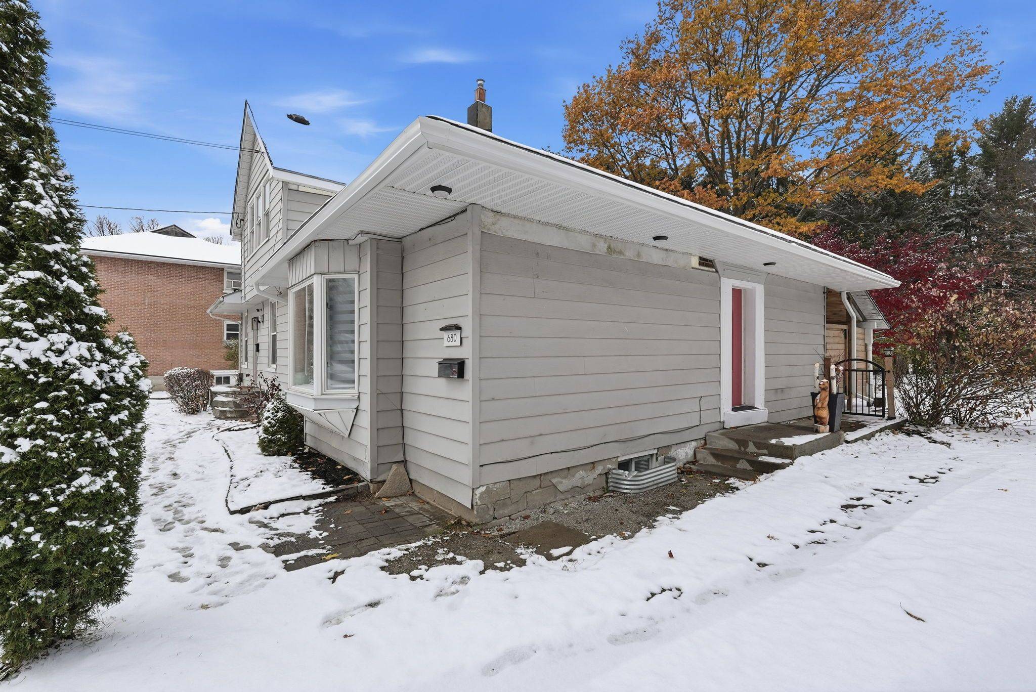 Owen Sound, ON N4K 3T3,680 11th ST W