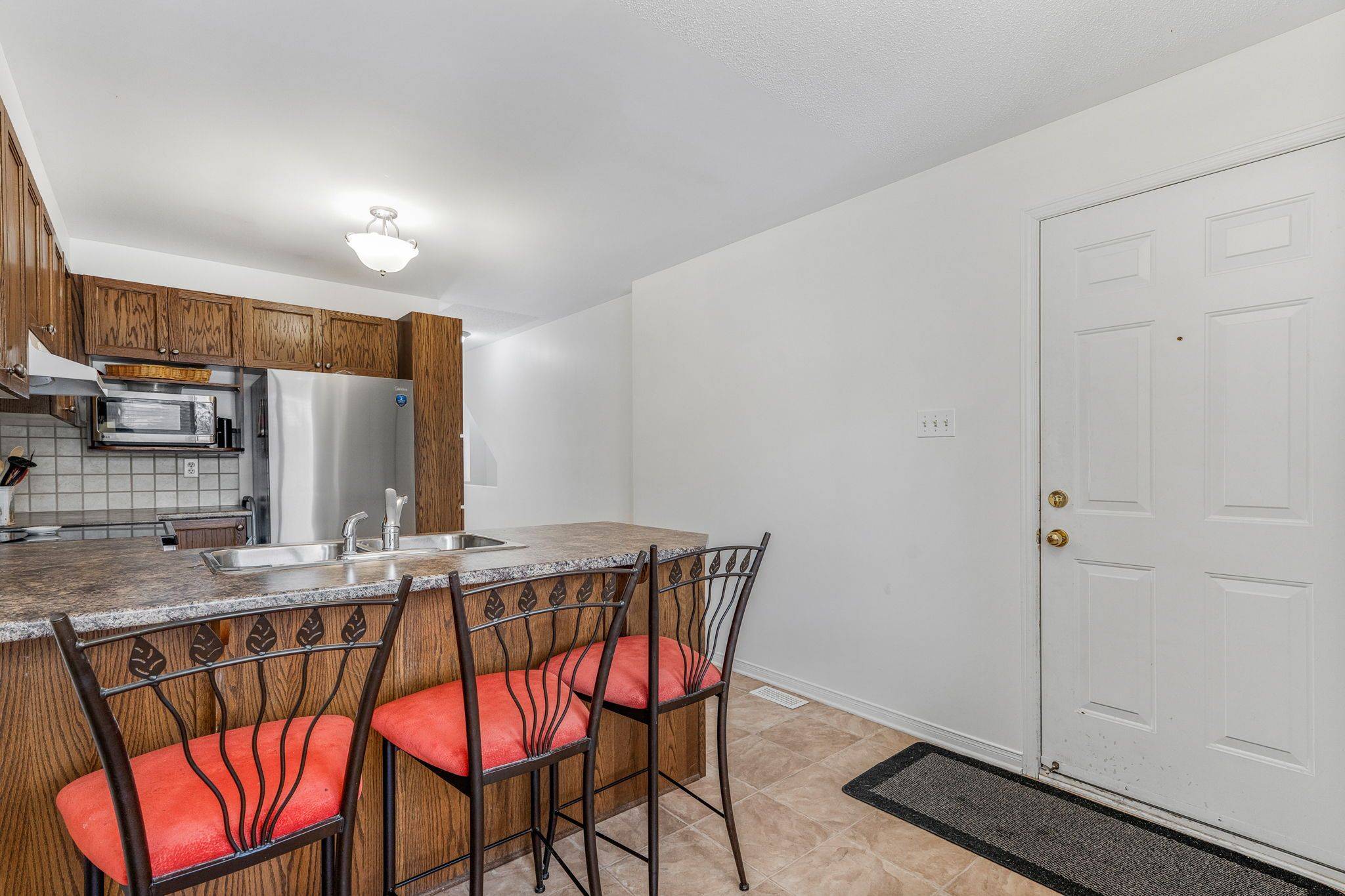 Orleans - Cumberland And Area, ON K4A 4T8,2328 Bois Vert PL