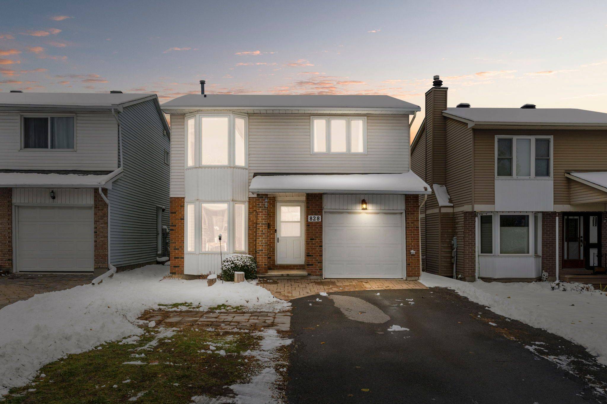 Orleans - Cumberland And Area, ON K1E 2L4,828 Kingfisher CRES