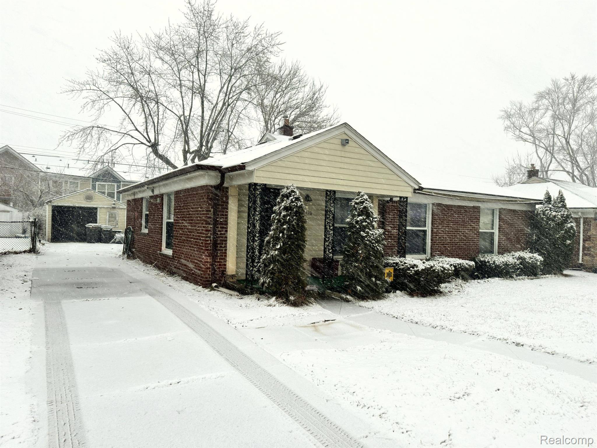 Oak Park, MI 48237,21420 RIDGEDALE ST