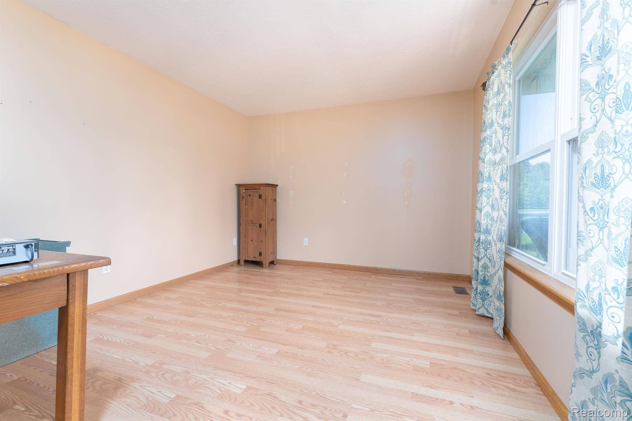 Fowlerville, MI 48836,10932 Mackinaw Trail