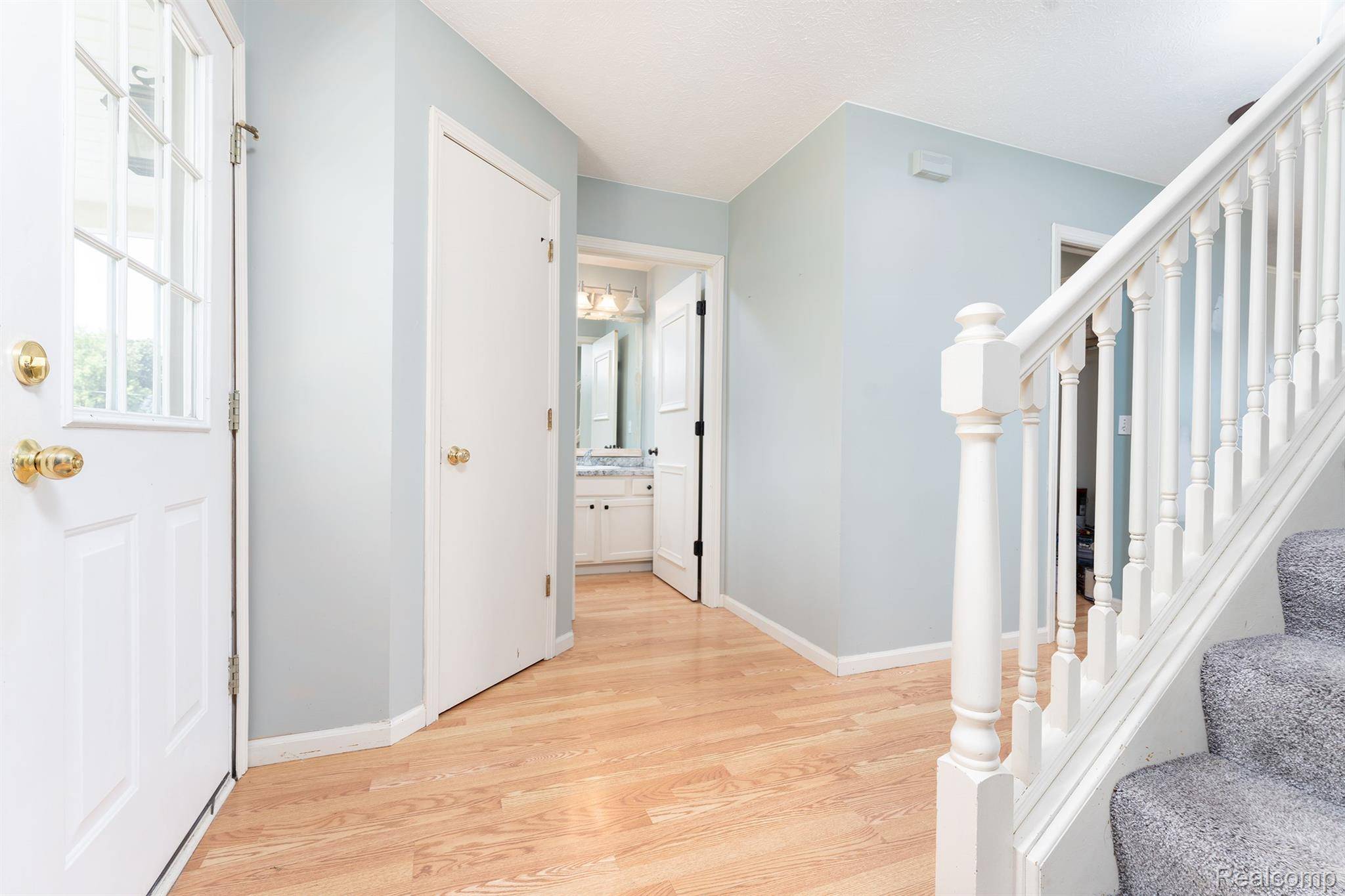 Fowlerville, MI 48836,10932 Mackinaw Trail