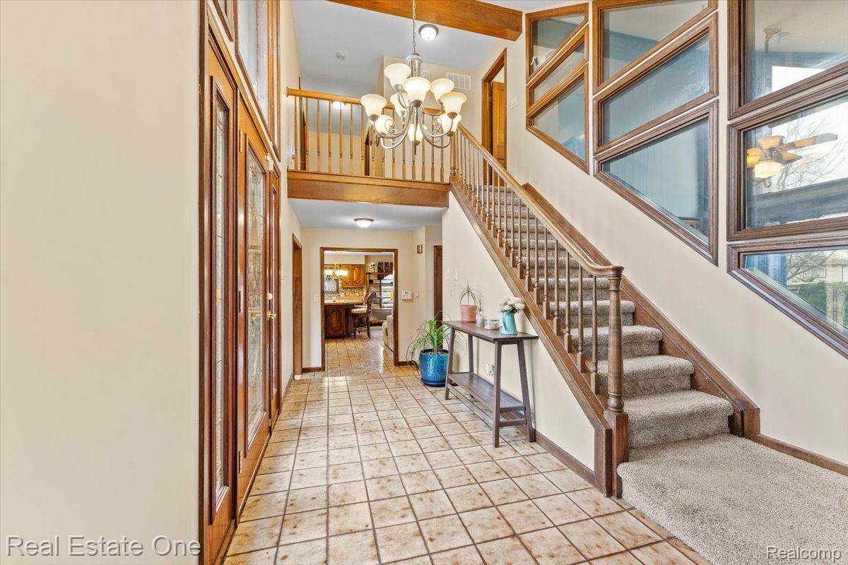 Woodhaven, MI 48183,22305 KING RD