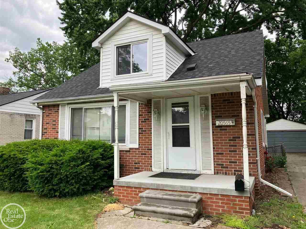 Harper Woods, MI 48225,20565 Ridgemont